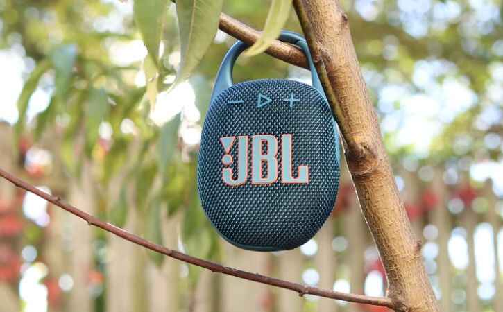 JBL Clip 5