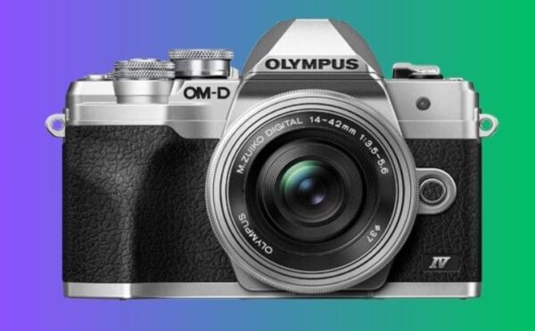 Olympus OM-D E-M10 Mark IV