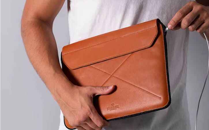 Harber London Magnetic Sleeve For MacBook